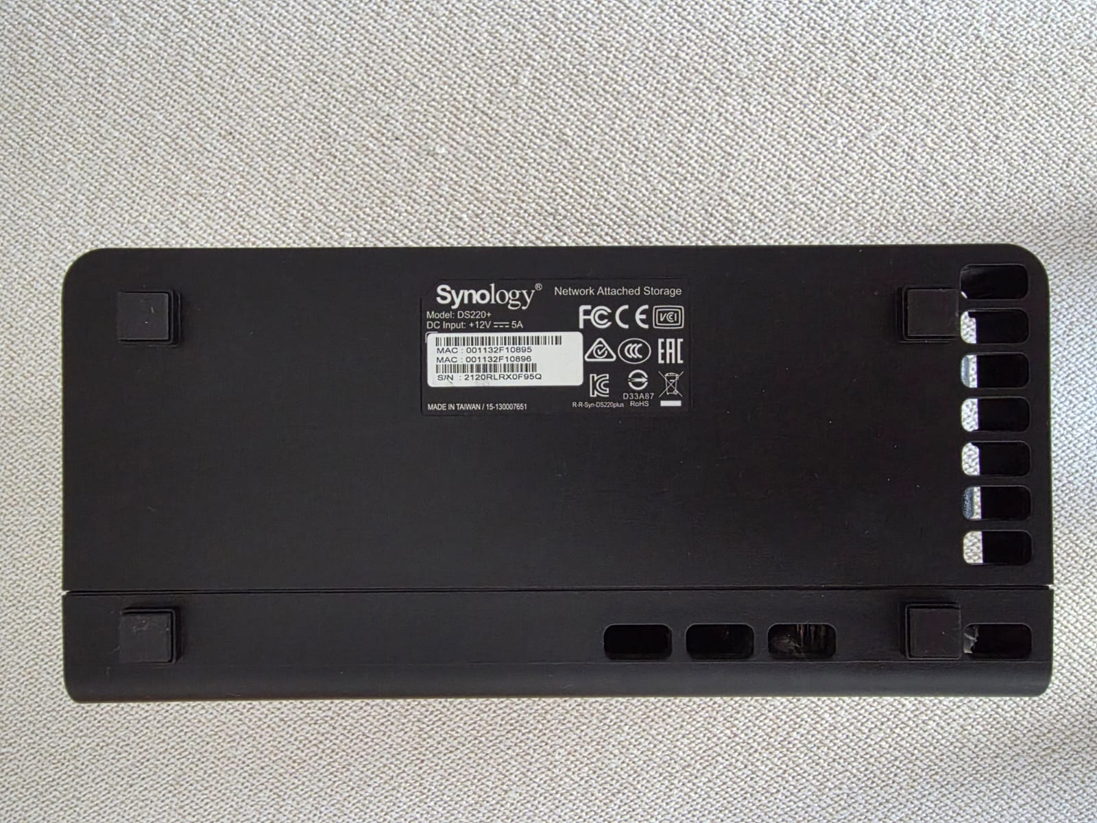 Synology DiskStation DS220+ 2-Bay NAS Intel Celeron J4025 — vue 5