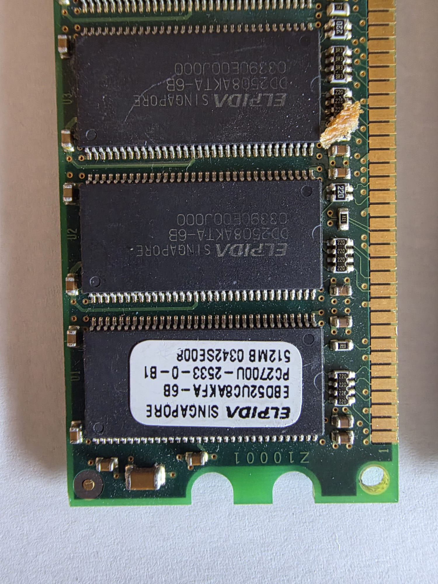 Kit RAM DDR 1 Go (2×512 Mo) Elpida PC2700 333 MHz - EBD52UC8AKFA-6B