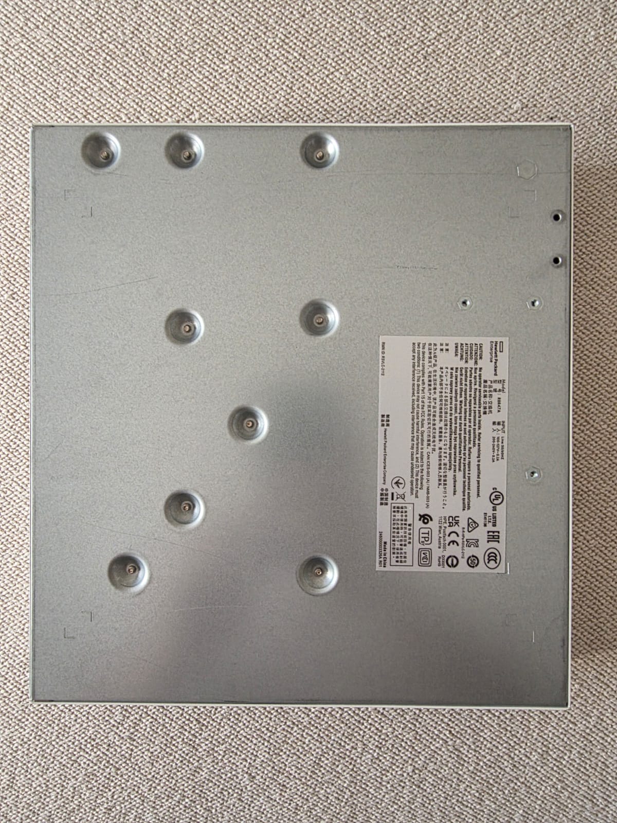 Aruba Instant On 1430 16G Switch R8R47A 16 ports Gigabit Ethernet non-gere — vue 3