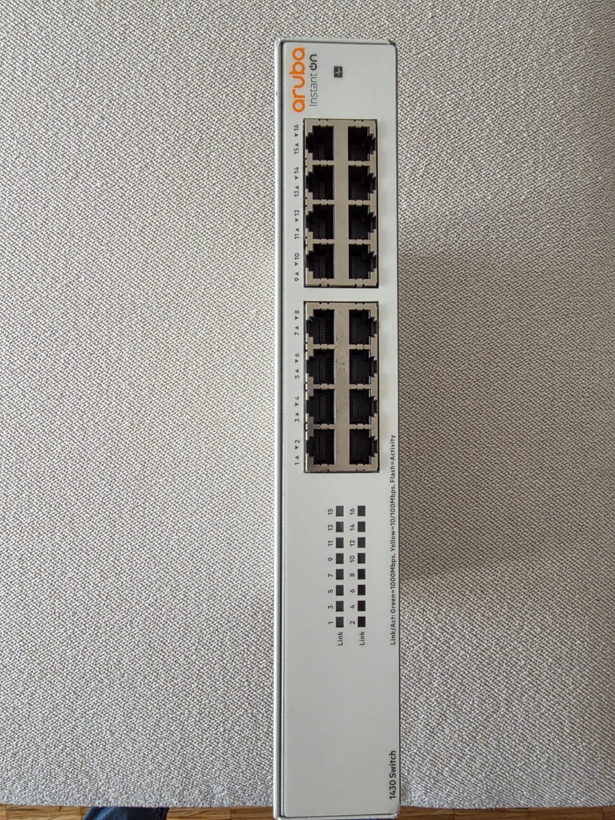 Aruba Instant On 1430 16G Switch R8R47A 16 ports Gigabit Ethernet non-gere — vue 5