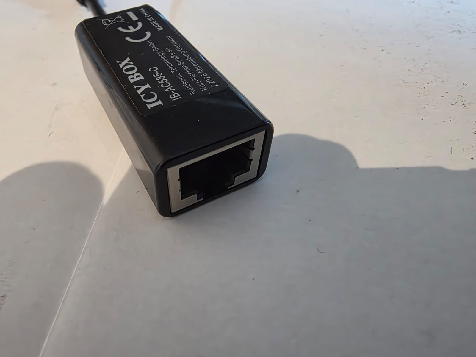 ICY BOX IB-AC535-C Adaptateur USB-C vers RJ45 Gigabit Ethernet — vue 4